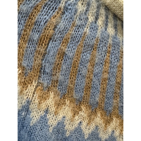 J.Crew Fair Isle Cardigan in Frosted Tundra Snow Brushed Yarn Sweater Medium - Picture 3 of 11